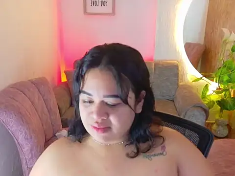 Snapshot of deva_big chatting on March 20, 2026, 12:43 pm deva big online show from March 20, 2026, 12:43 pm