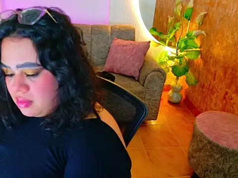 Snapshot of deva_big chatting on April 7, 2026, 6:14 am deva big online show from April 7, 2026, 6:14 am