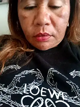 mature l0ve43 online show from February 28, 2026, 3:40 am