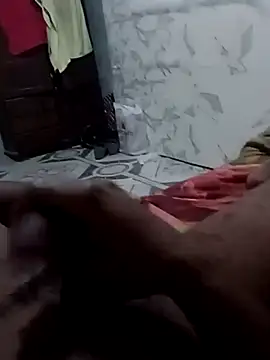 privneguin  online show from February 18, 2026, 2:40 am