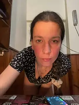 Melu12 online show from July 14, 2026, 2:05 am
