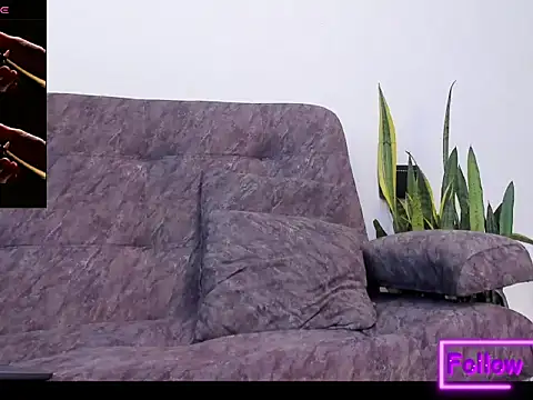 juank adamx online show from April 1, 2026, 4:02 am