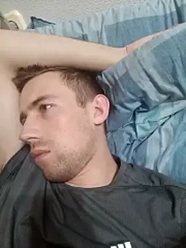 ---Dark--- online show from April 3, 2026, 5:22 pm