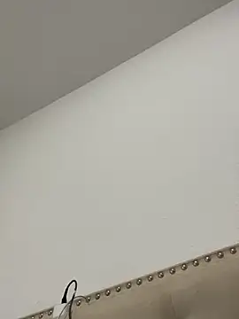 charles23xavier25 online show from March 1, 2026, 1:02 pm