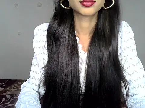 Snapshot of SIKSHA_SINGH chatting on May 18, 2026, 7:20 pm SIKSHA SINGH online show from May 18, 2026, 7:20 pm