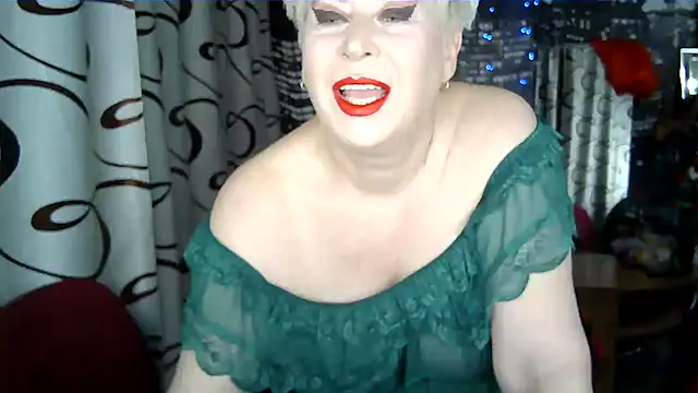 Snapshot of SWEET--Nika chatting on April 25, 2026, 4:15 am SWEET--Nika online show from April 25, 2026, 4:15 am
