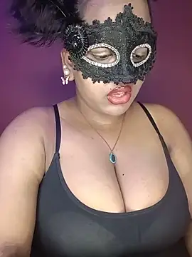 Hot Girl Dimple online show from June 6, 2026, 12:43 pm