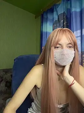 SophieBlackwood online show from March 26, 2026, 8:42 am