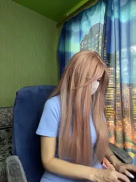 Snapshot of SophieBlackwood chatting on May 19, 2026, 7:47 am SophieBlackwood online show from May 19, 2026, 7:47 am