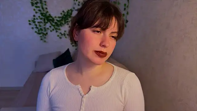 rinamandarina online show from May 18, 2026, 4:46 pm