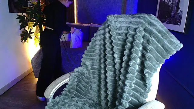 SophyAdams online show from February 25, 2026, 7:12 pm