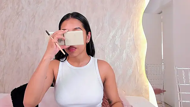 Reachel Smith online show from March 25, 2026, 11:38 am