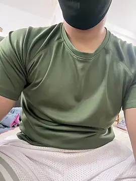 Zayn 71 online show from February 19, 2026, 10:06 pm