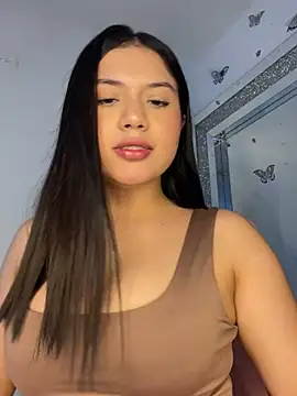 scarleth marquezz online show from May 22, 2026, 2:30 am