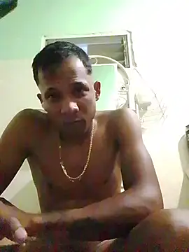 blackhot22c online show from May 9, 2026, 8:47 pm