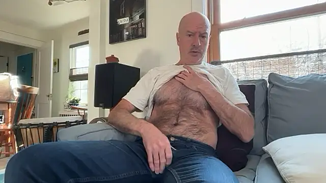 Snapshot of Guy__Grey chatting on April 21, 2026, 11:49 am Guy Grey online show from April 21, 2026, 11:49 am