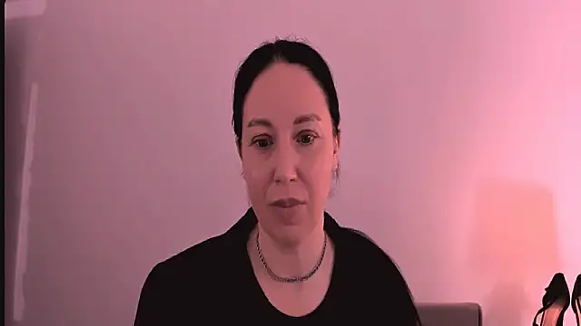 Snapshot of MiaFair chatting on May 16, 2026, 3:55 pm MiaFair online show from May 16, 2026, 3:55 pm