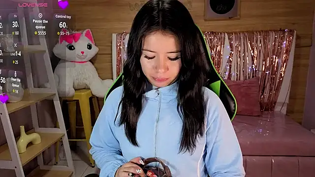 Snapshot of Kylia_a chatting on April 12, 2026, 1:05 pm Kylia a online show from April 12, 2026, 1:05 pm