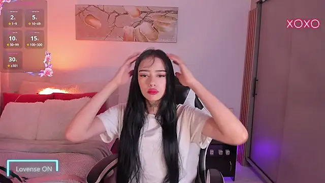 meganlake online show from March 25, 2026, 12:33 pm