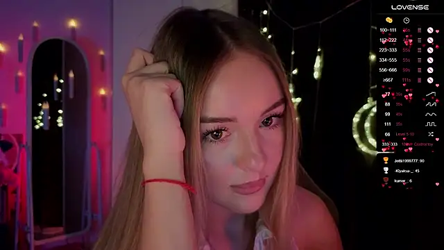 Snapshot of Nestyzz chatting on March 16, 2026, 5:44 am Nestyzz online show from March 16, 2026, 5:44 am