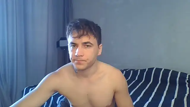 Snapshot of Denis_sport chatting on June 8, 2026, 4:35 am Denis sport online show from June 8, 2026, 4:35 am
