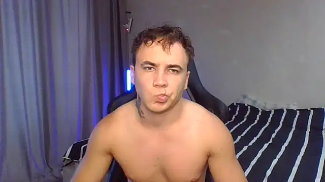 Snapshot of Denis_sport chatting on August 1, 2026, 11:09 am Denis sport online show from August 1, 2026, 11:09 am
