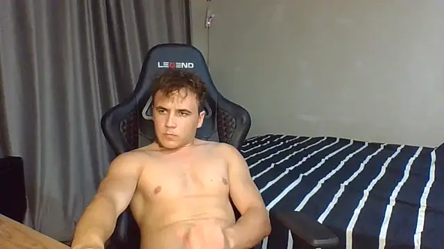 Snapshot of Denis_sport chatting on August 3, 2026, 5:06 pm Denis sport online show from August 3, 2026, 5:06 pm