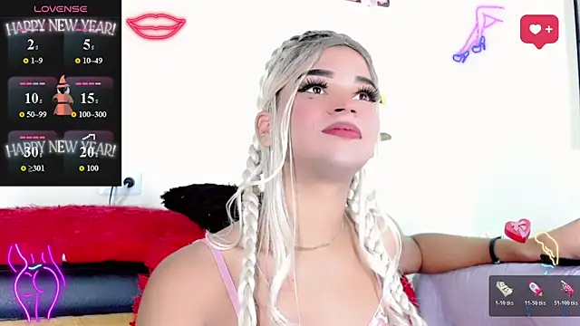 Snapshot of Emma_Corine chatting on February 19, 2026, 9:55 pm Emma Corine online show from February 19, 2026, 9:55 pm