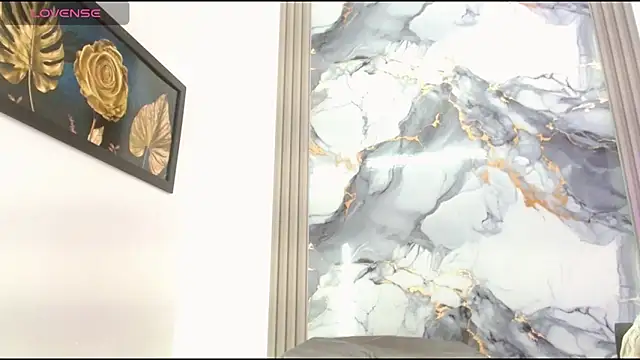 Snapshot of Alondra_Wile chatting on March 24, 2026, 11:48 am Alondra Wile online show from March 24, 2026, 11:48 am