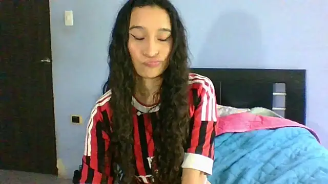 scarlettscottx  online show from May 31, 2026, 6:09 pm