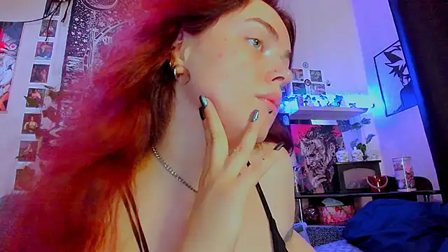 FearlessDivaX online show from July 18, 2026, 2:27 am