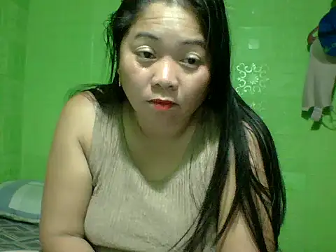 sweetanne19 online show from April 30, 2026, 9:08 pm