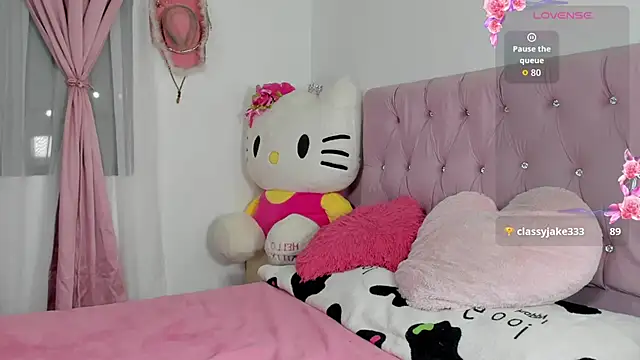 valentine sweety online show from May 15, 2026, 11:12 pm