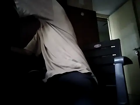 Snapshot of sub_slave_indi chatting on October 3, 2025, 1:57 am sub slave indi online show from October 3, 2025, 1:57 am