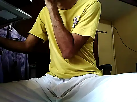 Snapshot of sub_slave_indi chatting on October 23, 2025, 6:02 am sub slave indi online show from October 23, 2025, 6:02 am