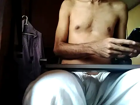 Snapshot of sub_slave_indi chatting on October 26, 2025, 6:52 am sub slave indi online show from October 26, 2025, 6:52 am