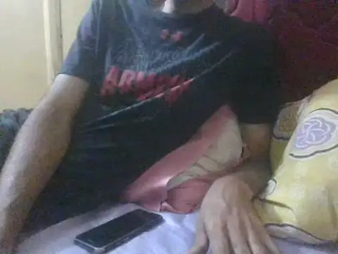 Snapshot of sub_slave_indi chatting on April 5, 2026, 1:14 am sub slave indi online show from April 5, 2026, 1:14 am