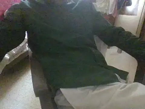 Snapshot of sub_slave_indi chatting on April 19, 2026, 8:24 am sub slave indi online show from April 19, 2026, 8:24 am