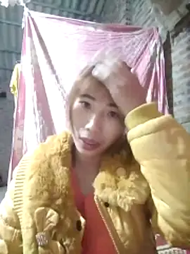 Vycute9900 online show from March 9, 2026, 8:24 pm