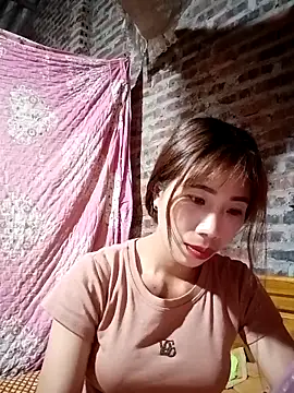 Vycute9900 online show from March 26, 2026, 1:06 pm