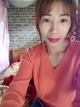 Vycute9900 online show from April 2, 2026, 1:47 am