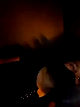 ngocbao11 online show from April 26, 2026, 2:37 pm