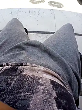 Snapshot of iambesting chatting on April 2, 2026, 5:27 am iambesting online show from April 2, 2026, 5:27 am