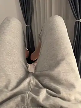 AfterDarkVelvet online show from February 21, 2026, 9:49 pm