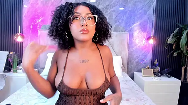 Emma Dancer online show from April 24, 2026, 12:18 pm