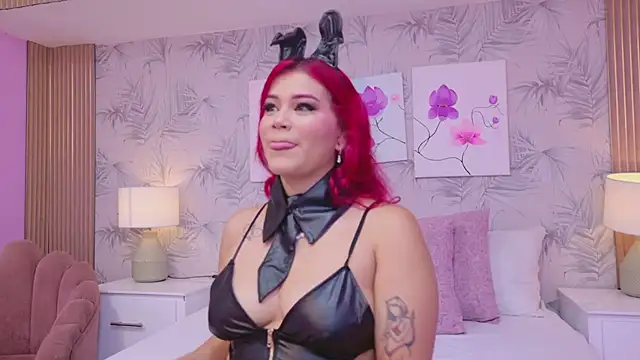 Snapshot of CherryTayloor chatting on February 28, 2026, 3:18 am CherryTayloor online show from February 28, 2026, 3:18 am