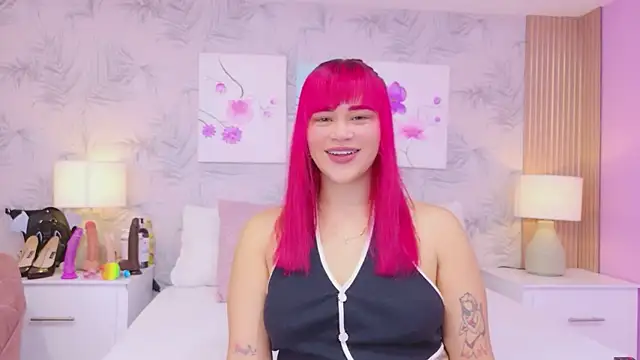 CherryTayloor online show from May 12, 2026, 3:47 am