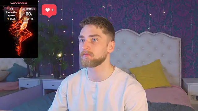 Dexter Raze online show from April 5, 2026, 7:27 am