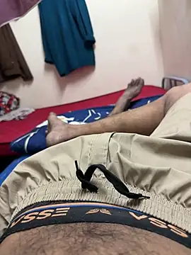 neekosam12 online show from March 17, 2026, 1:58 pm