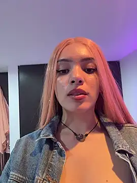 Snapshot of romanovanita chatting on March 25, 2026, 4:29 am romanovanita online show from March 25, 2026, 4:29 am